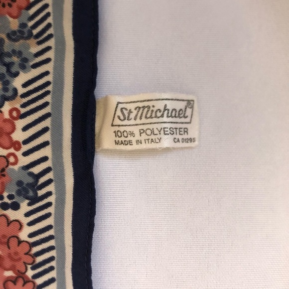 Vtg St. Michael Floral Patterned Scarf - Picture 7 of 10